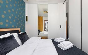 Port Praski Stylish Apartment Near Old Town